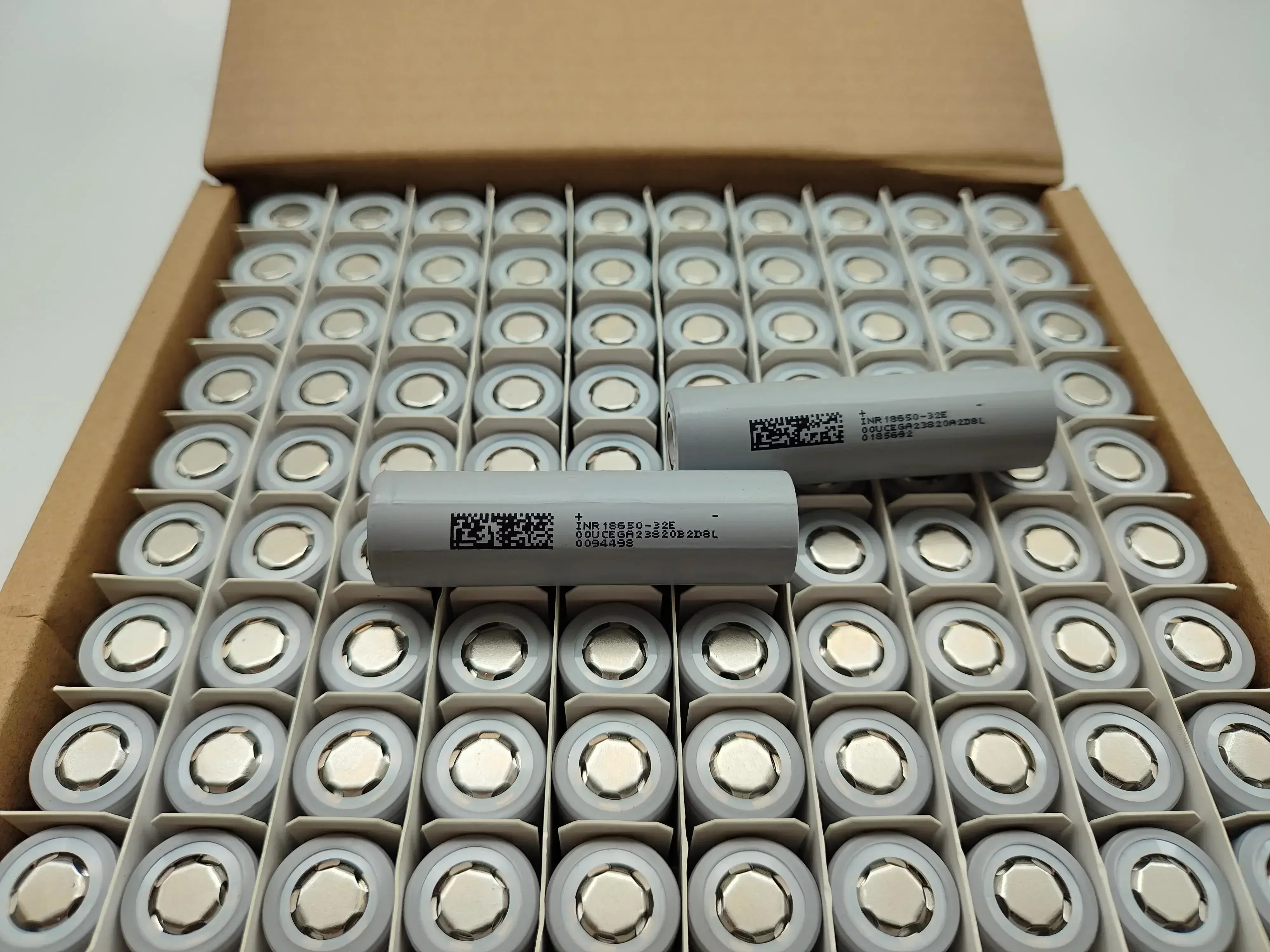 32E INR18650 3200mAh 3.7V Şarj - Vaping Goods incelemesi ve fiyatı